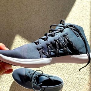 Under Armour Low Tops
